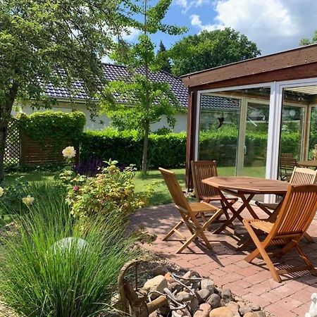 Ferienhaus In Absoluter Seenaehe Fuer 4 Personen Arendsee  Exteriér fotografie